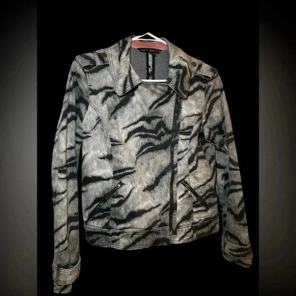 White House Black Market Jackets & Blazers - White House Black Market grey and black animal print moto jacket